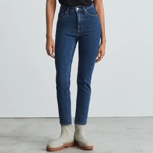 EVERLANE cheeky jeans sz 28